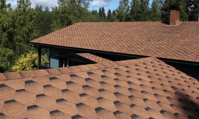 Роскошный дизайн крыши – кровельная плитка и ее преимущества
